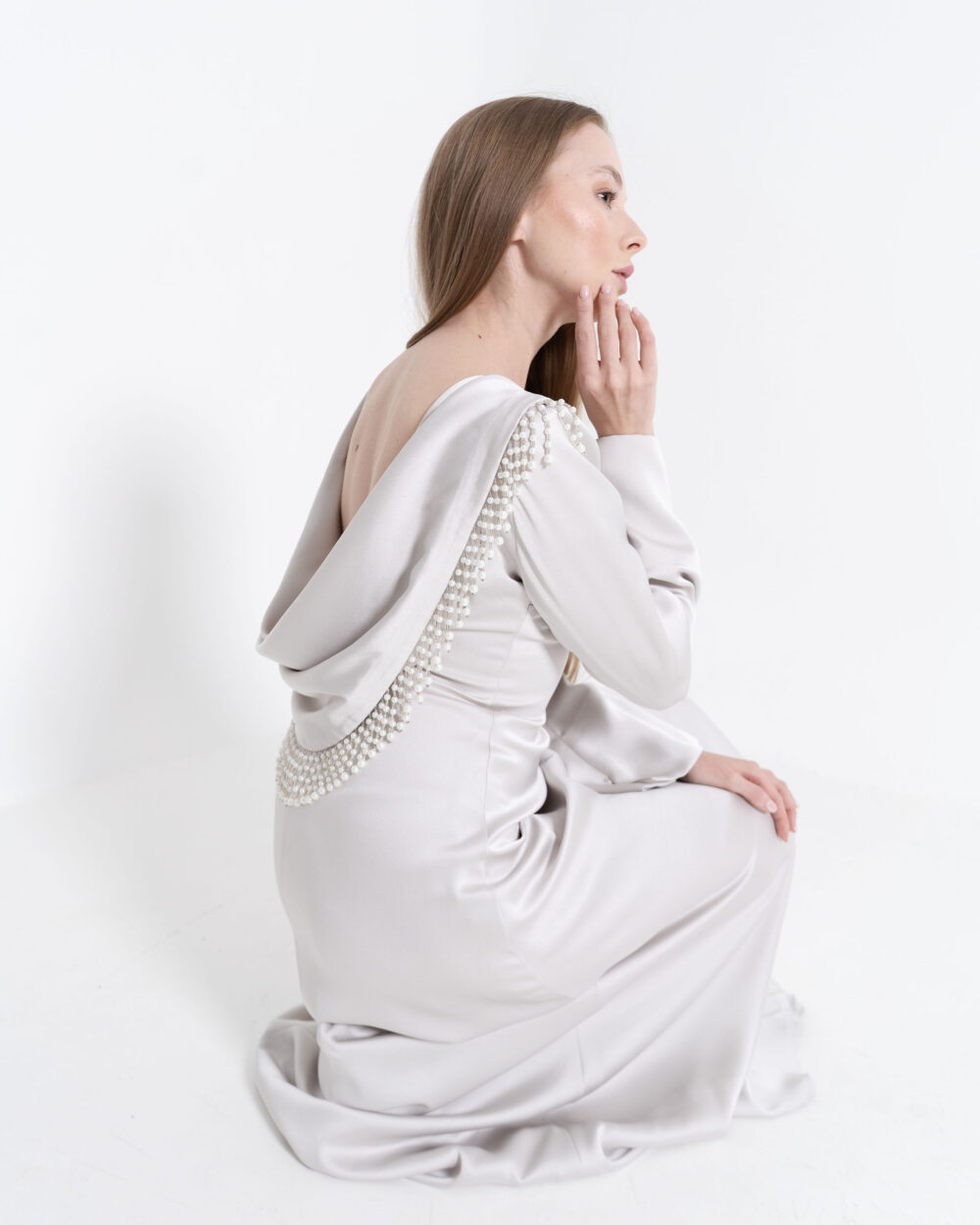 R103 - Image 6