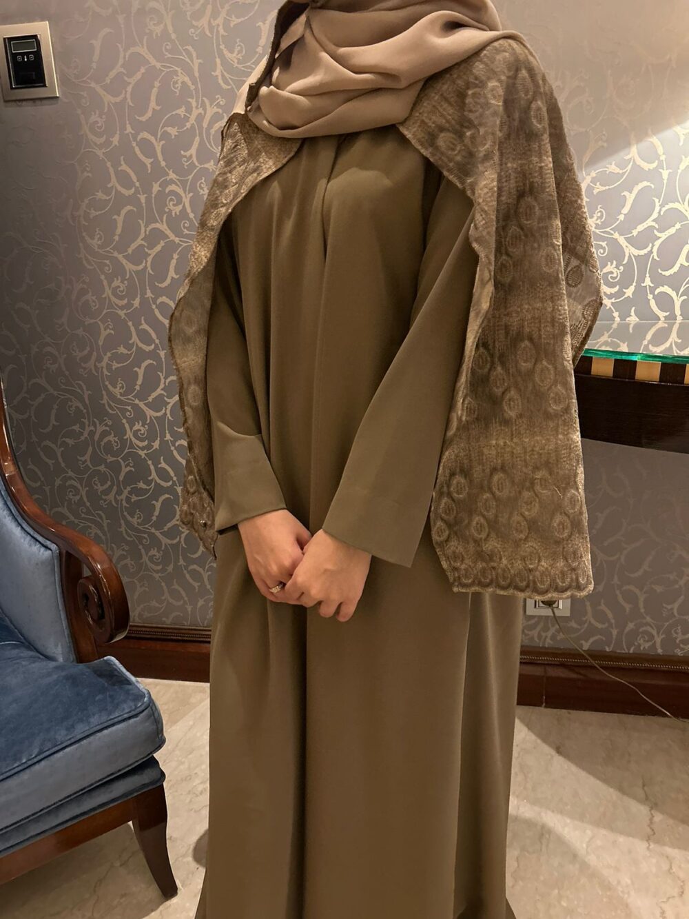 Beige Abaya - Image 5