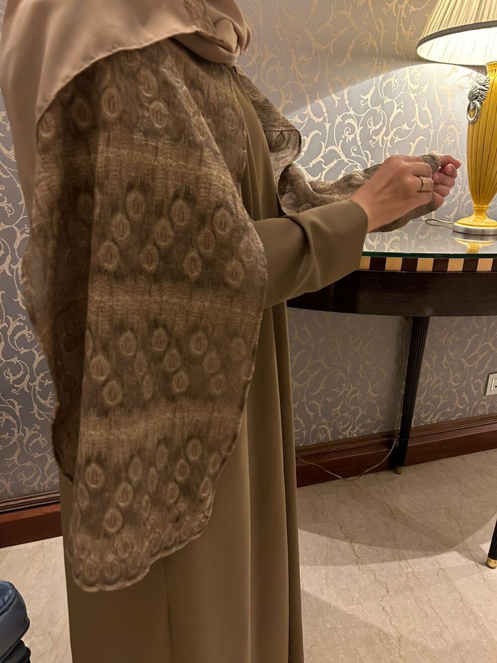 Beige Abaya - Image 4