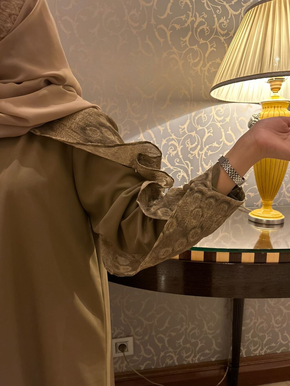 Beige Abaya - Image 3